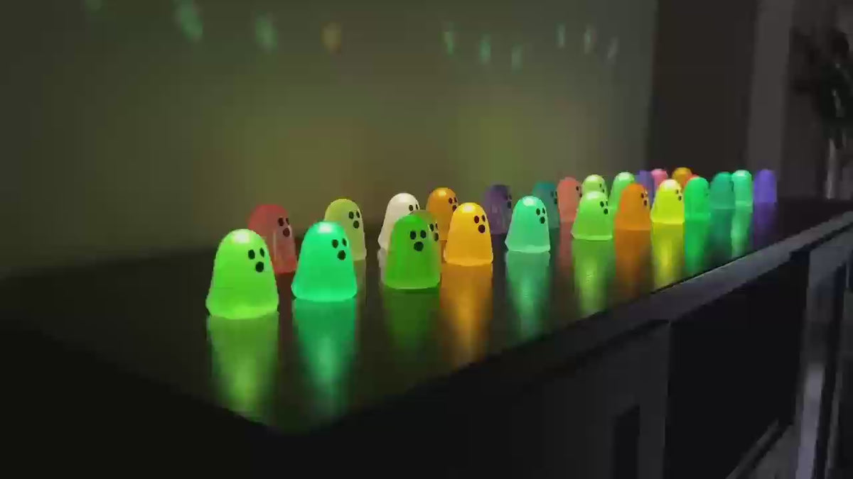 200pcs Halloween Luminous Mini Ghosts Figures 10 Colours Glow in The Dark Small Little Resin Ghost Figurines to Hide Glow in The Dark Tiny Statue for Halloween Party Favors Dollhouse Decorations Toys